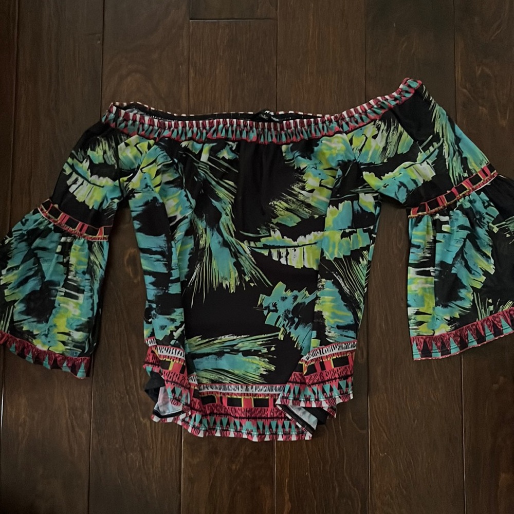 Fit and flare long sleeve top!